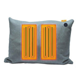 Grijze verlichte kussensloop met oranje zones en COZY label