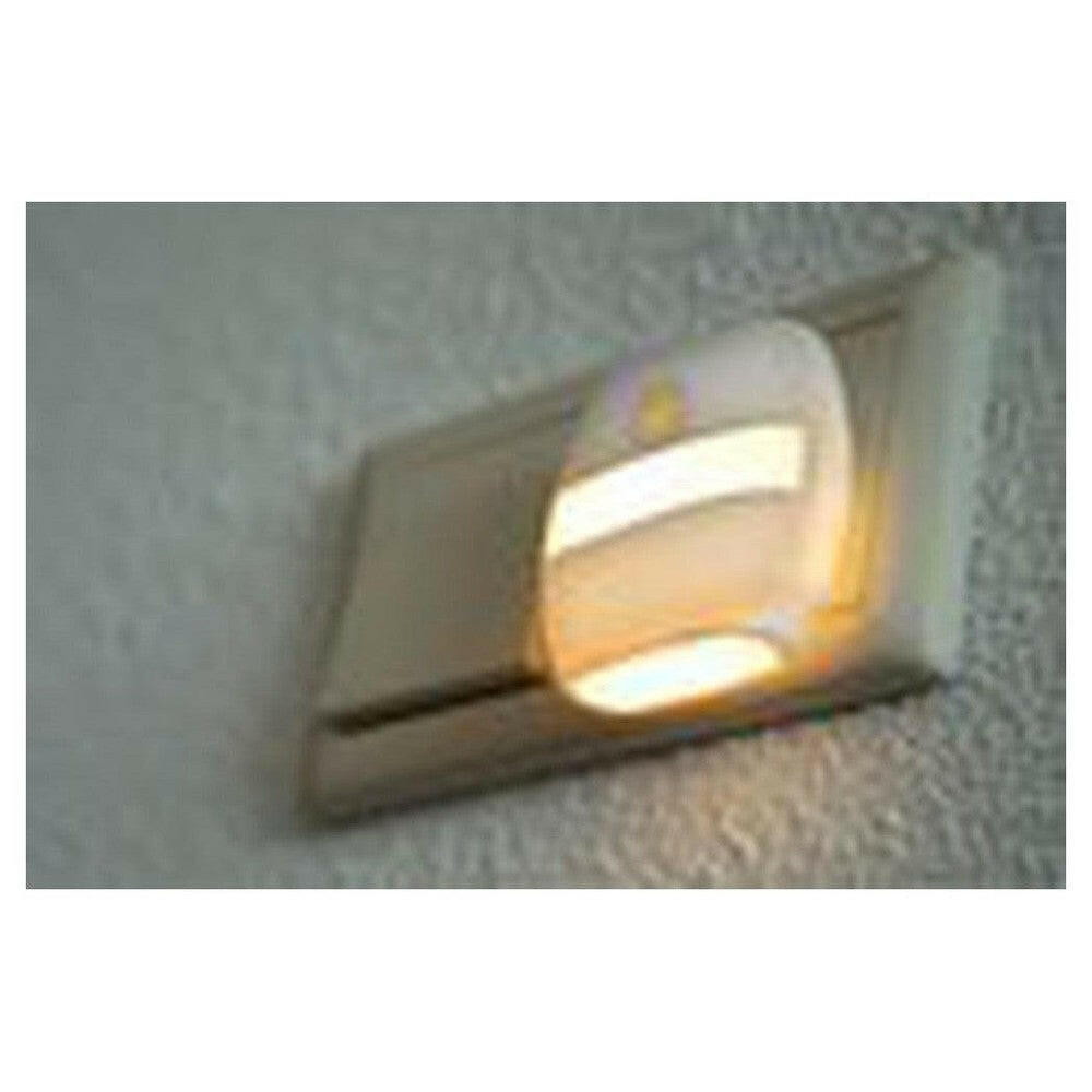 wit automatisch LED nachtlampje Alecto ANV-21 aan stopcontact met warm licht