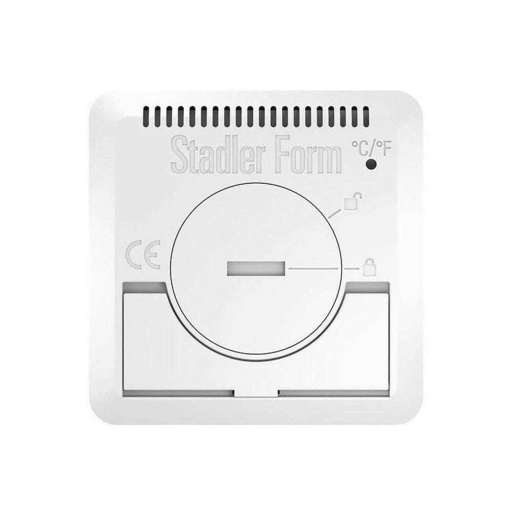 Stadler Form Selina Little hygrometer witte achterkant met ventilatiegaten en CE-keurmerk