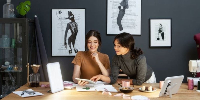 foto daglichtlamp thuis tijdens studeren