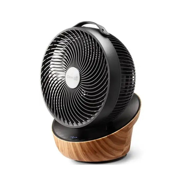Schuine hoekopname ronde ventilator met houten voet en draaghandvat