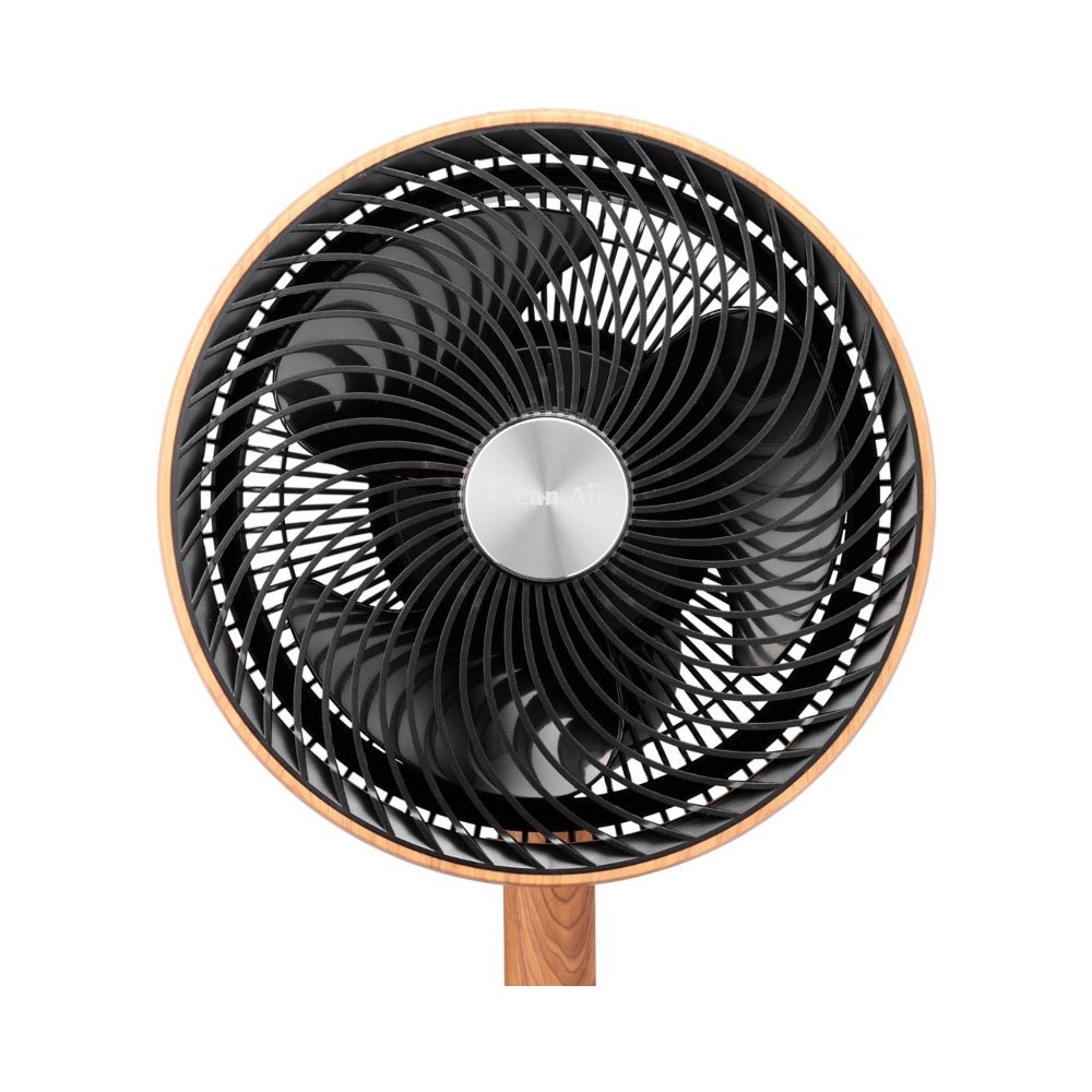 Bovenaanzicht ventilatorbladkap met zilverkleurig logo en houten rand