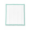 Witte onderlegger 60x60 cm met mintgroene geborduurde rand, zacht en absorberend
