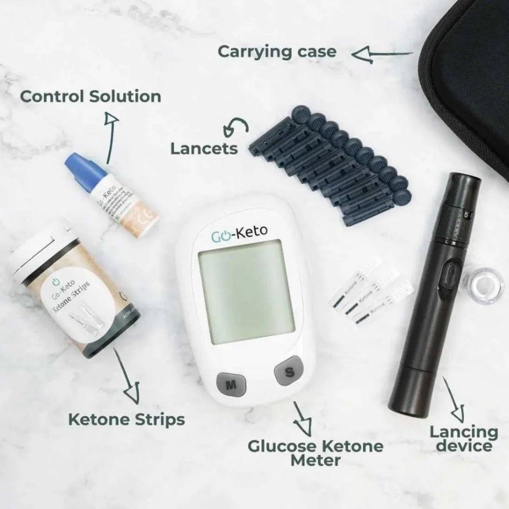 Overzicht Go-Keto 2-in-1 meter set met lancetapparaat, strips en accessoire op marmeren ondergrond