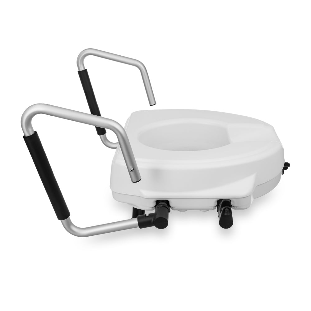 Witte toiletverhoger met armsteunen en zwarte handgrepen