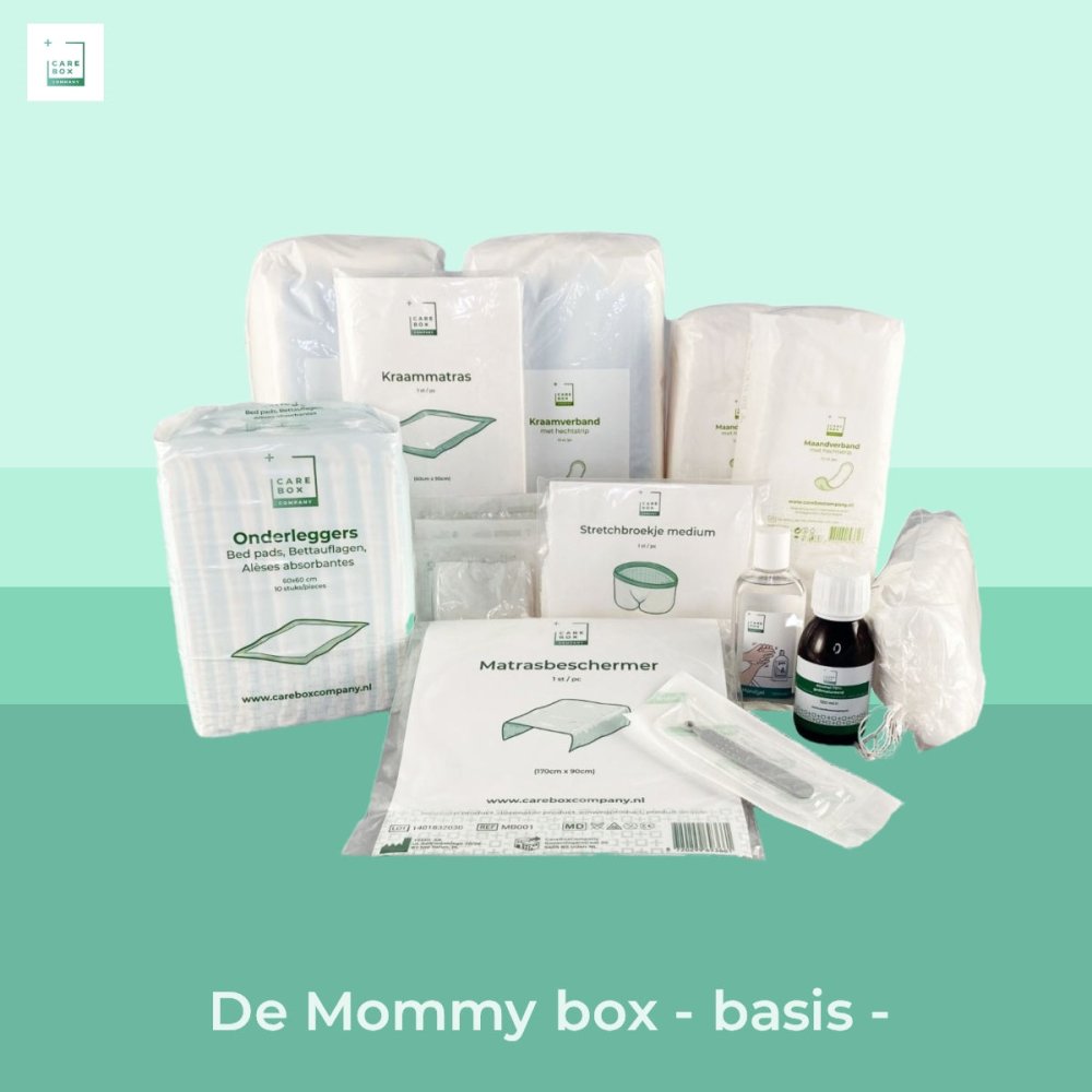 Kraampakket The Mommy box basis met verzorgingsproducten voor bevalling op mintgroene achtergrond