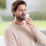 Medisana IN 515 ultrasone inhalator in gebruik met masker voor ademhalingsklachten