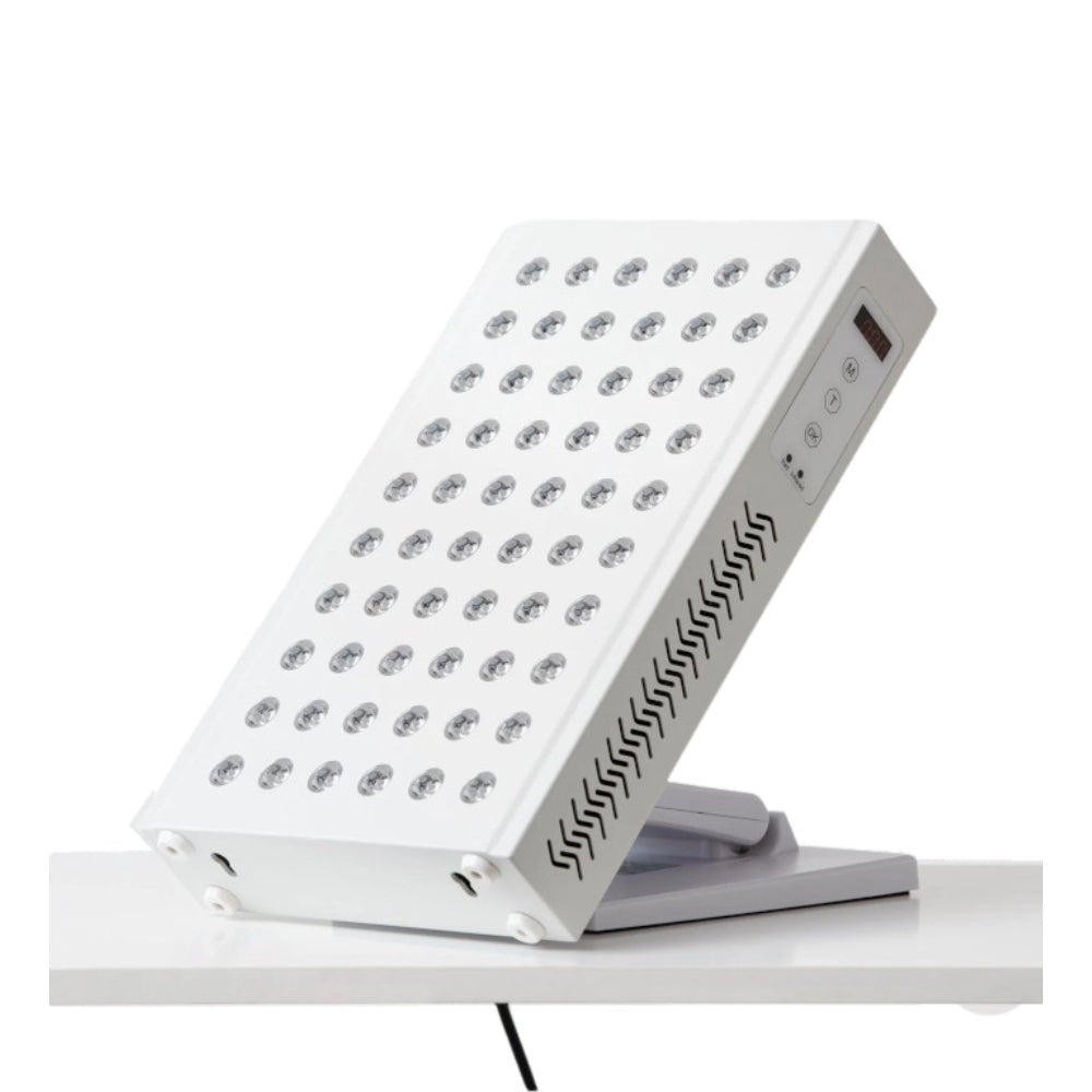 Innolux LED-roodlicht lamp met digitaal display en ventilatiepatroon