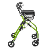 Zijaanzicht groene rollator met zwarte wielen en remmen