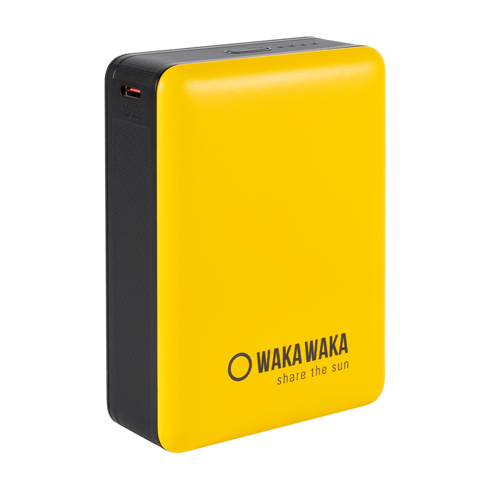 Gele Waka Waka Ultrafast powerbank met zwarte hoeken en USB-C poort