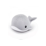 Grijze Zazu Wally de Walvis babyprojector met lichtgaten op rug