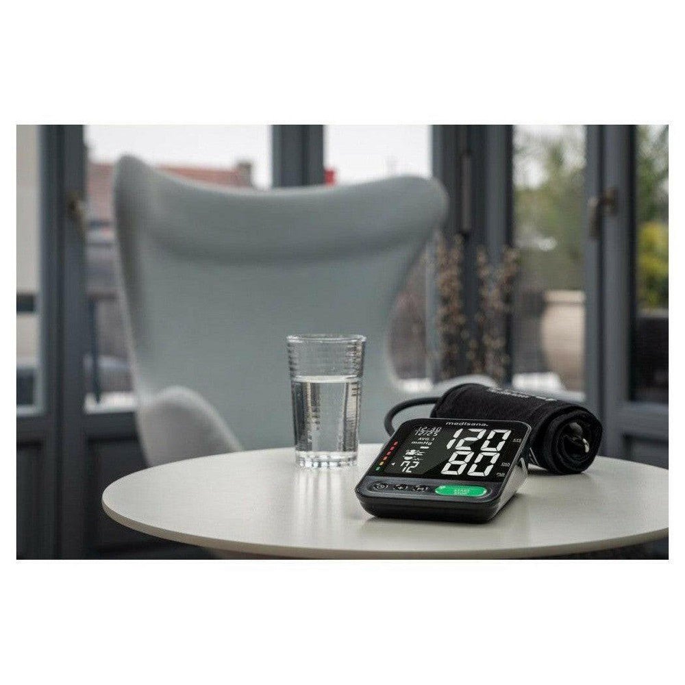 Medisana BU 582 bovenarm bloeddrukmeter met groot verlicht LCD-scherm en extra grote cijfers