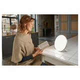 Lanaform Lumino LED tafellamp in woonkamer voor sfeerlicht en lichttherapie
