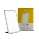 Lumie Vitamin L daglichtlamp naast verpakking voor SAD behandeling